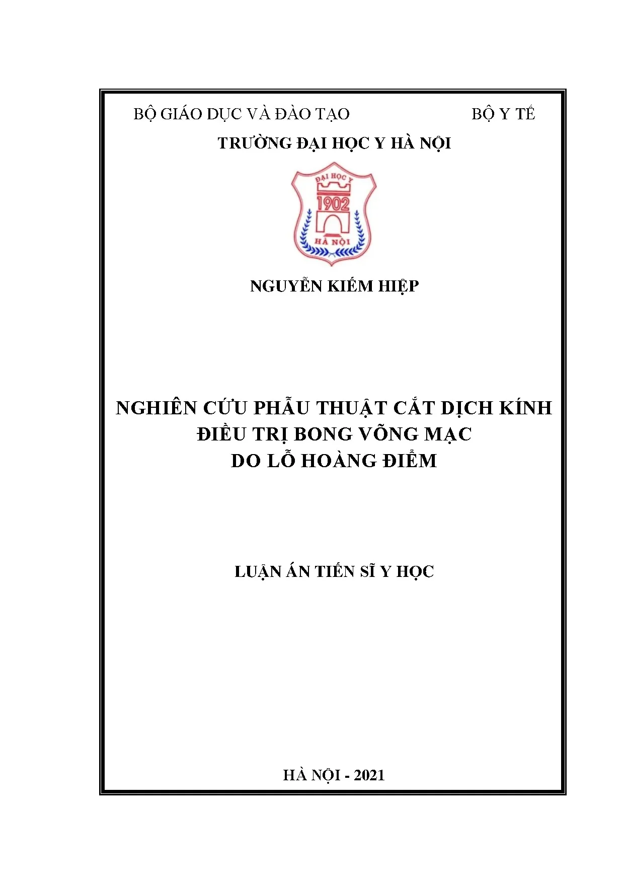 Phẫu thuật cắt dịch kính điều trị bong võng mạc lỗ hoàng điểm